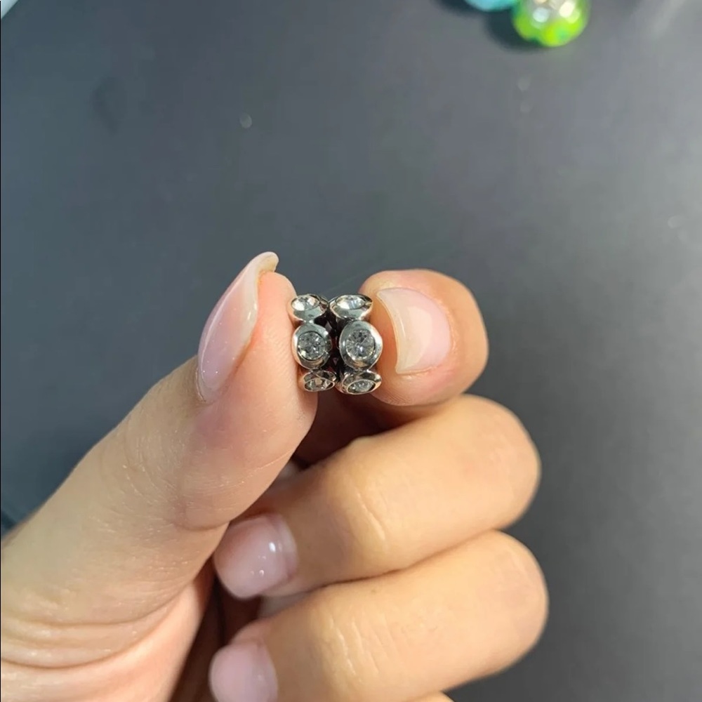 2 pandora spacers